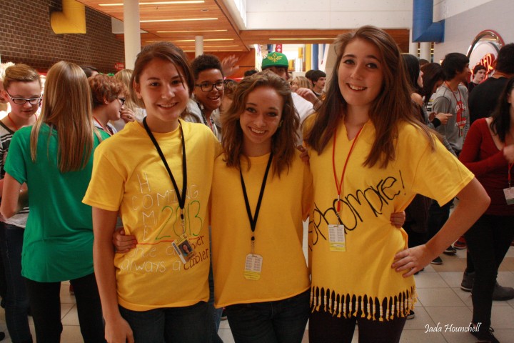 Sophomores are the brightest every year in their yellow. Photo by Jada Hounchell